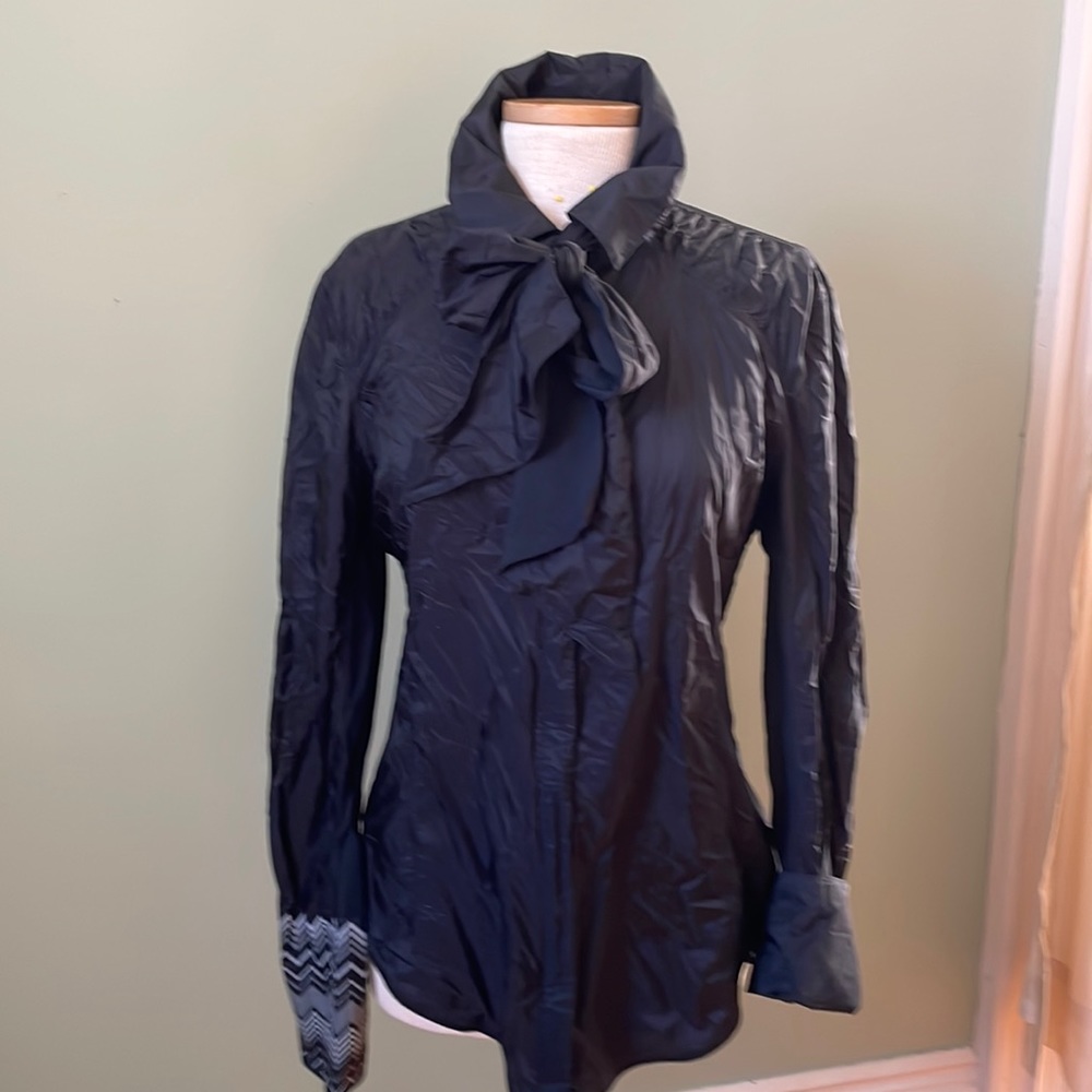 Lululemon windbreaker jacket. Black. Size 10